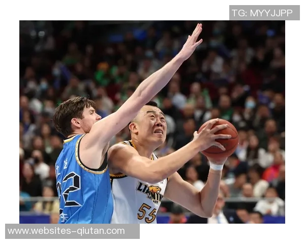 CBA精彩对决广东队力克上海队展现强大实力