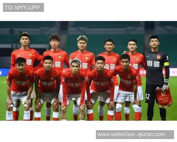 广州恒大迎战天津队全力争胜力争积分榜前列